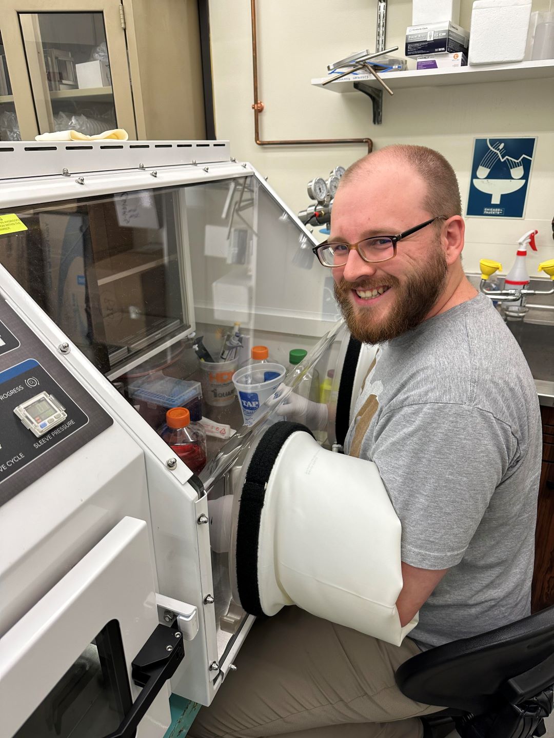 Riley using anoxic chamber